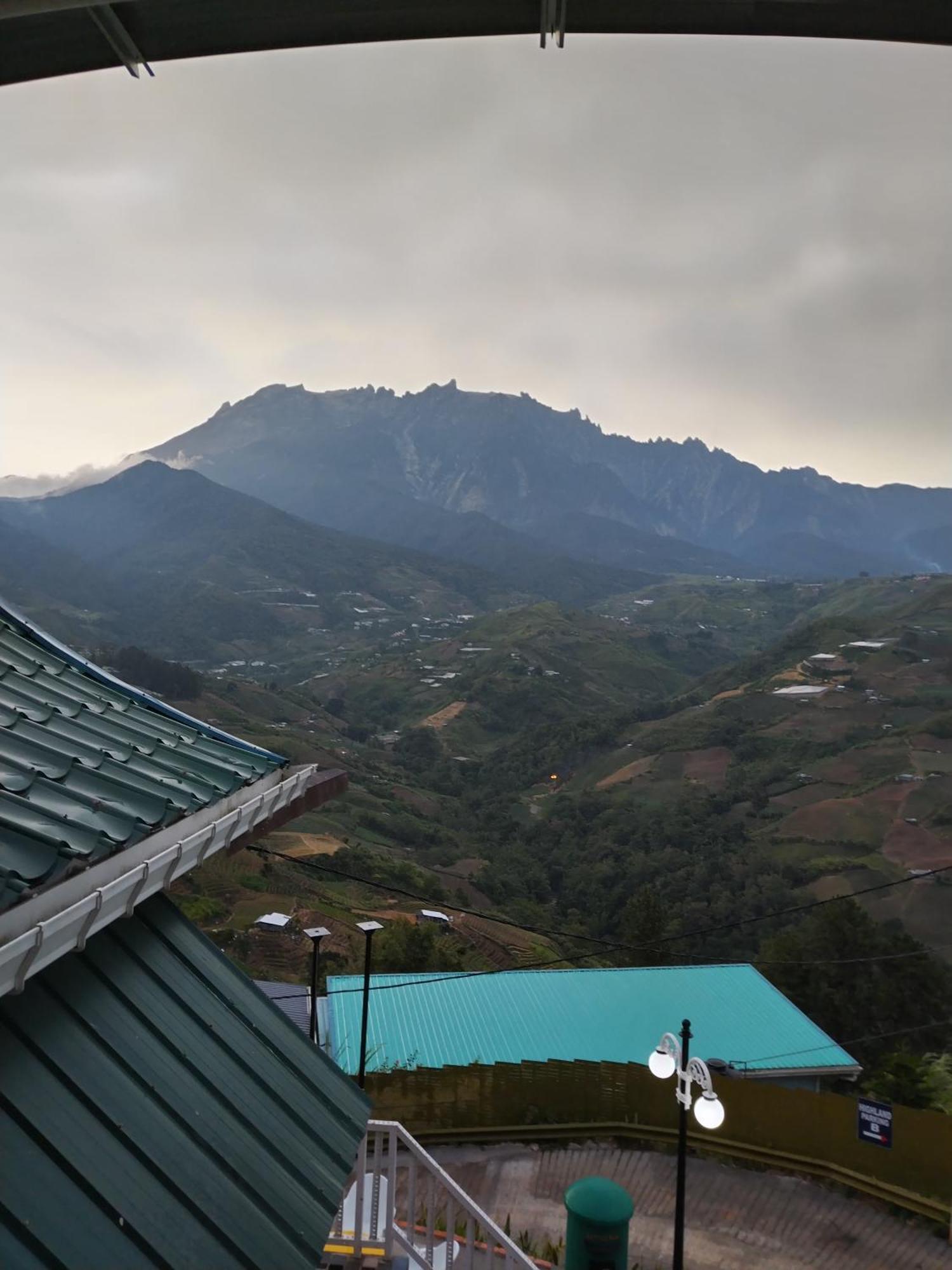 Highland Homestay Kundasang Ranau Exteriör bild